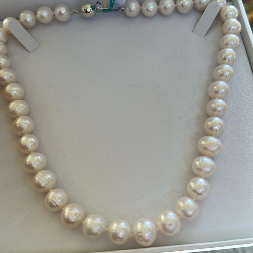 Effy Pearl Necklace